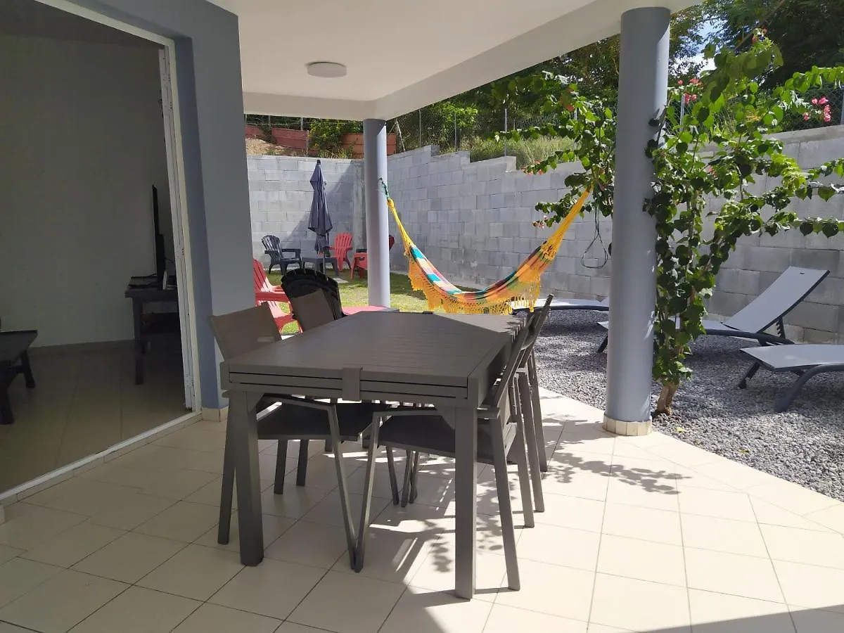 Holiday home Location Villa Sainte-Anne - Martinique.