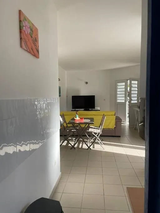 Location Villa Sainte-Anne - Martinique. Holiday home